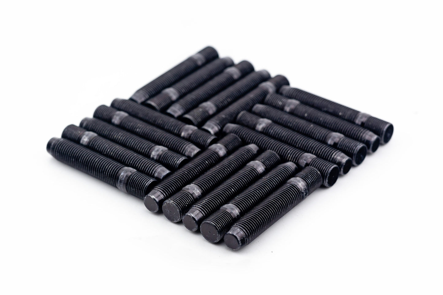 CONVERSION STUD 14x1.25-14x1.5 78mm Black Bullet Nose Stud Kit
