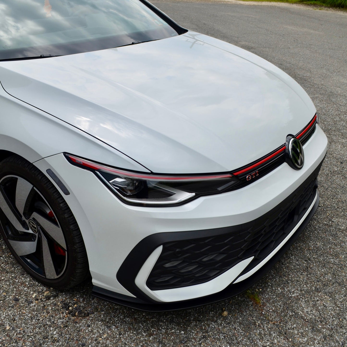 Front Lip for MK8.5 GTI (2025-2026) - bumper mounted splitter