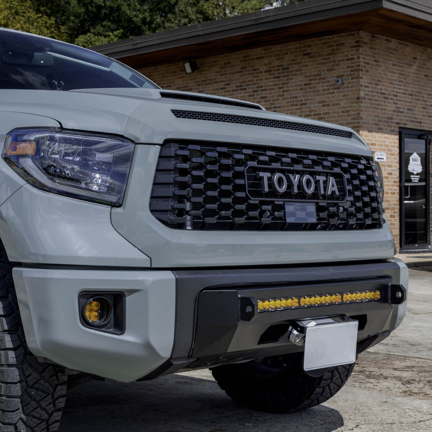 Southern Style Slimline Front Bumper for 14-21 Toyota Tundra