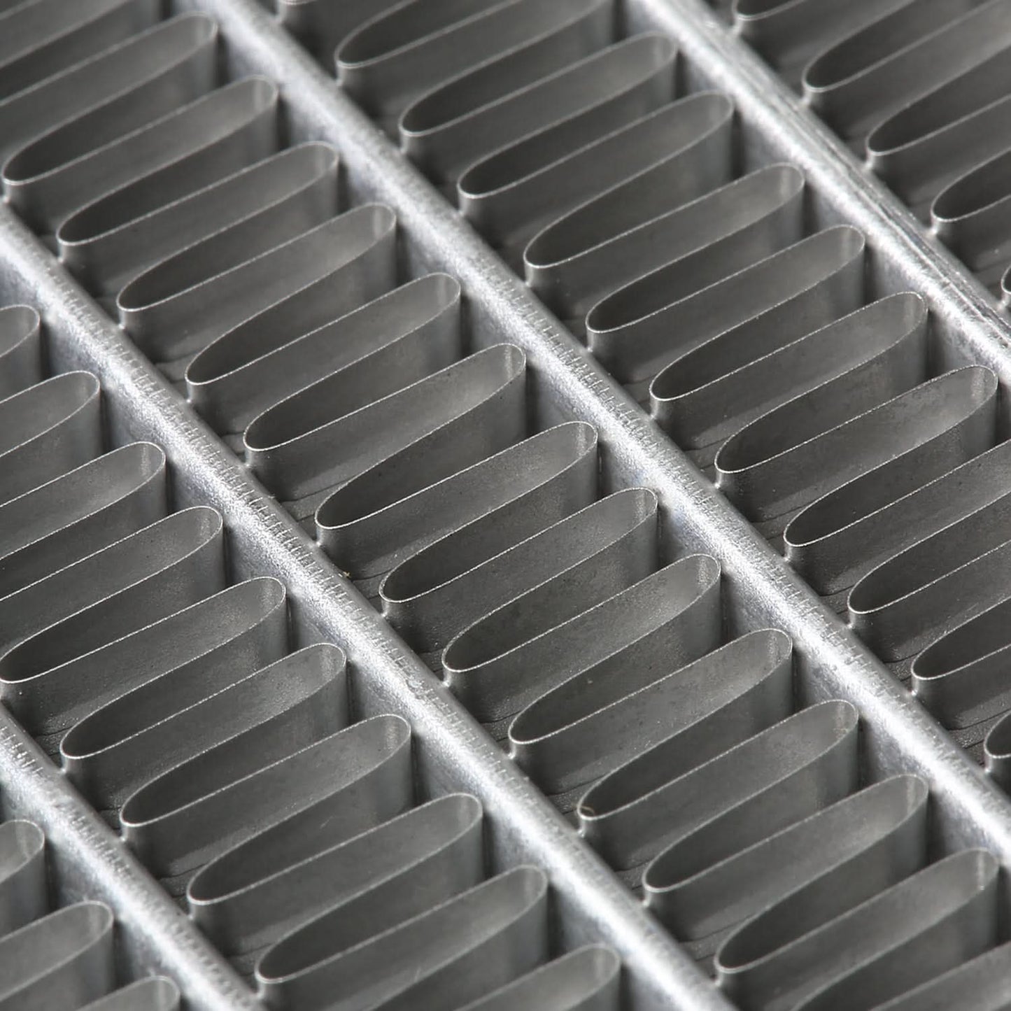 17-21 Nissan Rogue Sport OEM Radiator