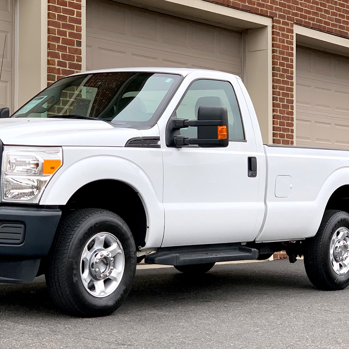 1999-2016 Ford F-250/F-350/F-450/F-550 Manual Adjustable & Extendable Towing Mirrors w/ Amber Lens Turn Signal Lights