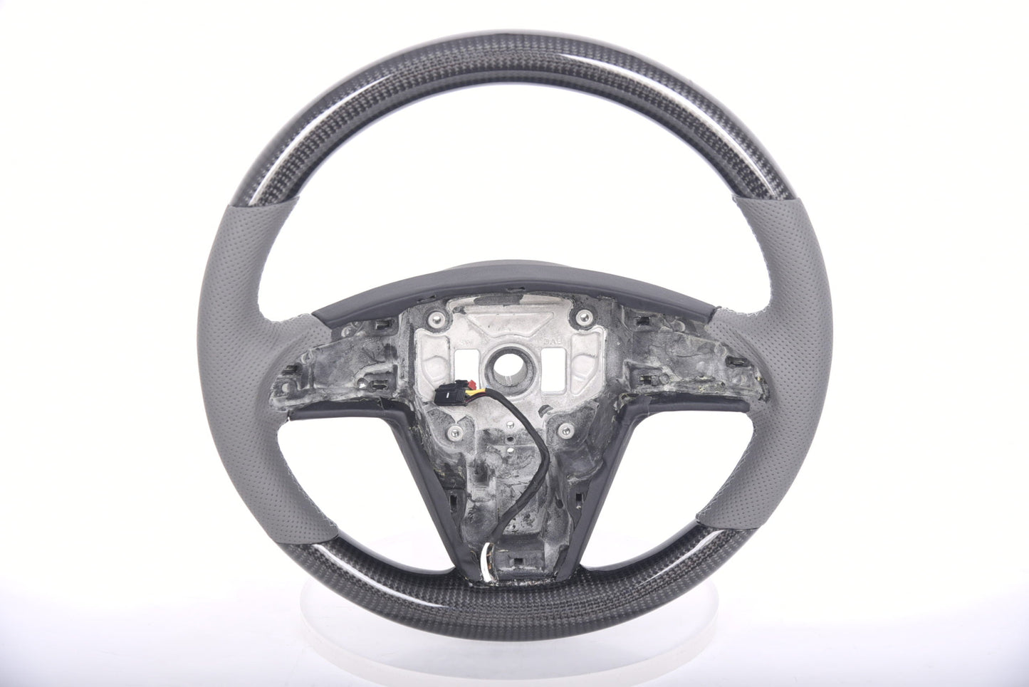 2021-2023 Tesla Model S / Model X / Plaid Yoke to Full-Wheel Conversion  Custom Steering Wheel by Exclusive Steering
