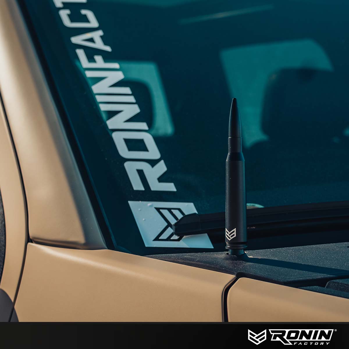 TUFFLOCK® BULLET ANTENNA FOR DODGE RAM