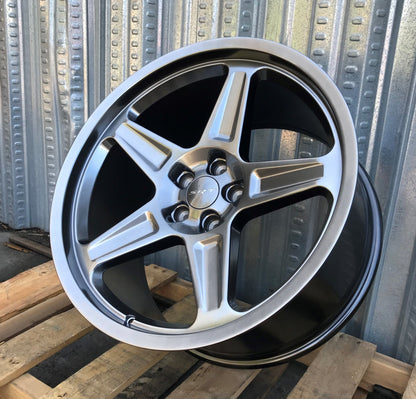 SR1 20x9.5 5x115 +15 71.5 Hyper Black