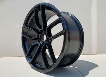 SR2 20x10.5 5x115 +22 71.5 Gloss Black