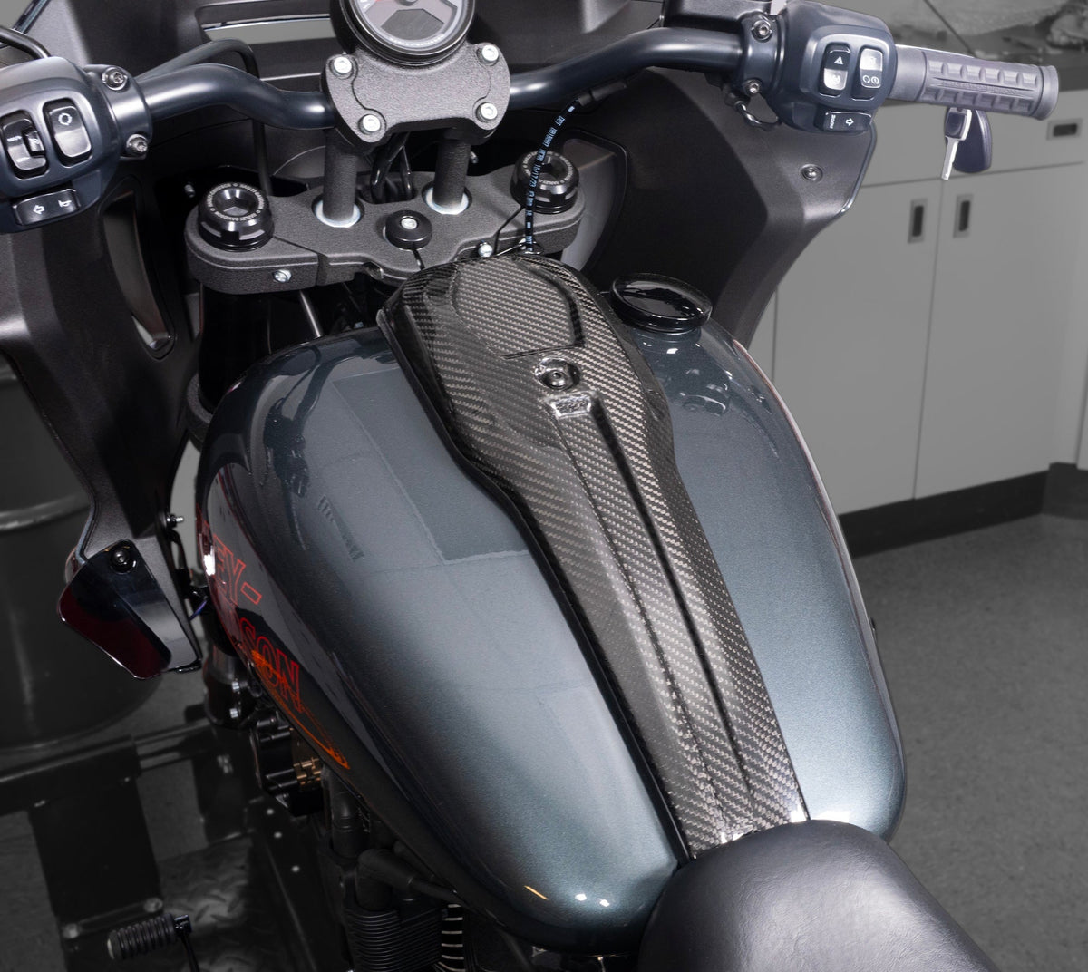 Carbon Fiber Center Fuel Tank Dash - M8 Low Riders Models
