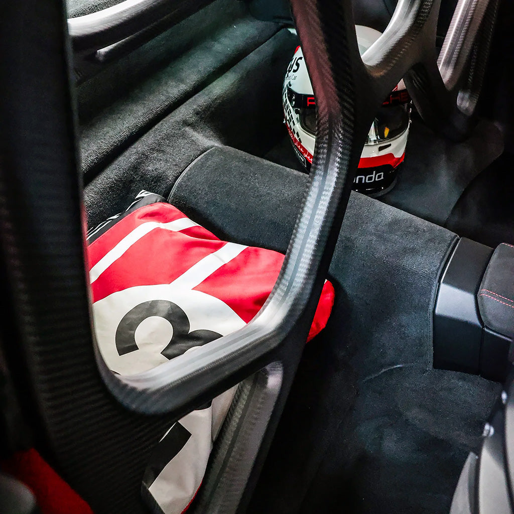 SilverRocket 991 & 992 GT3/GT3RS Seamless Carbon Roll Cage | FIA Compliant and TÜV tested