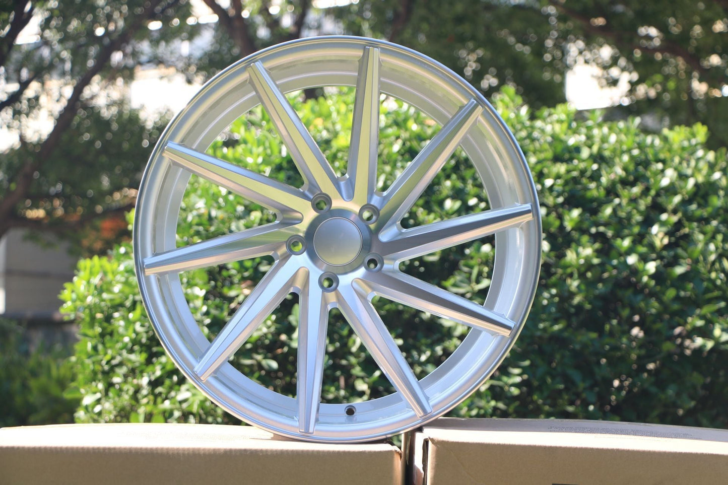 19" Swirl Style Wheels