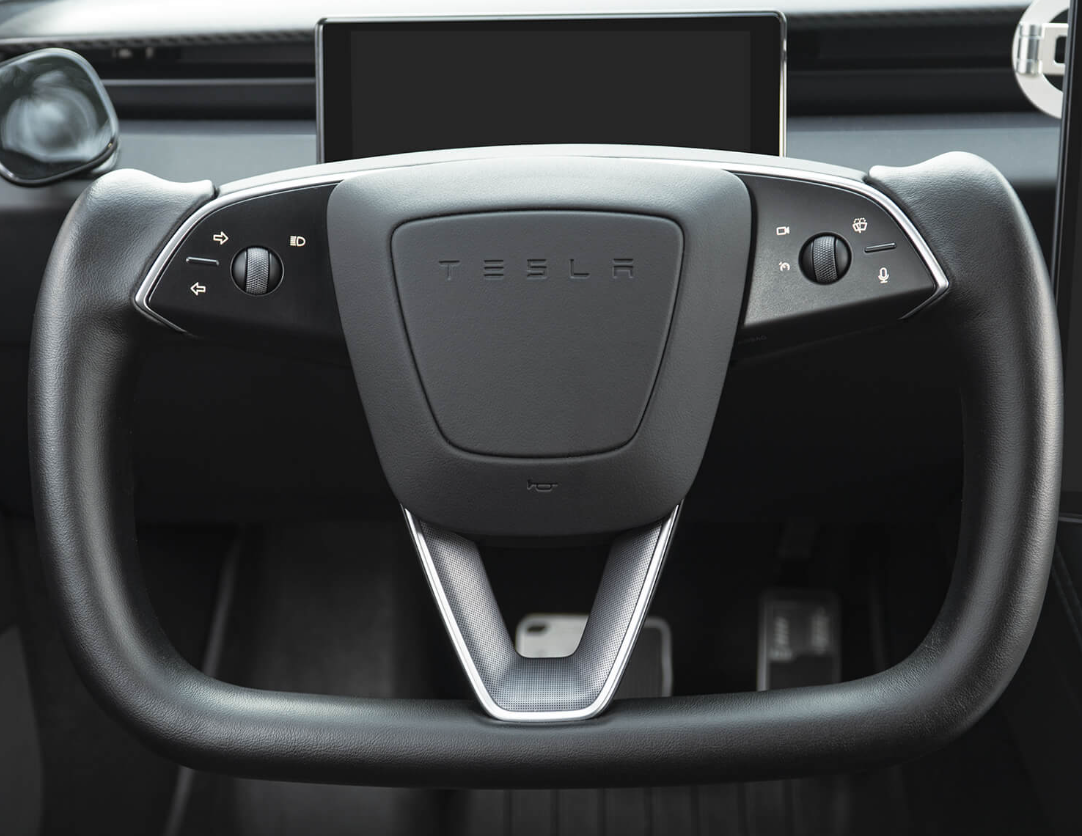 Yoke Plaid Steering Wheel | Tesla Model 3 Highland & Model Y Juniper