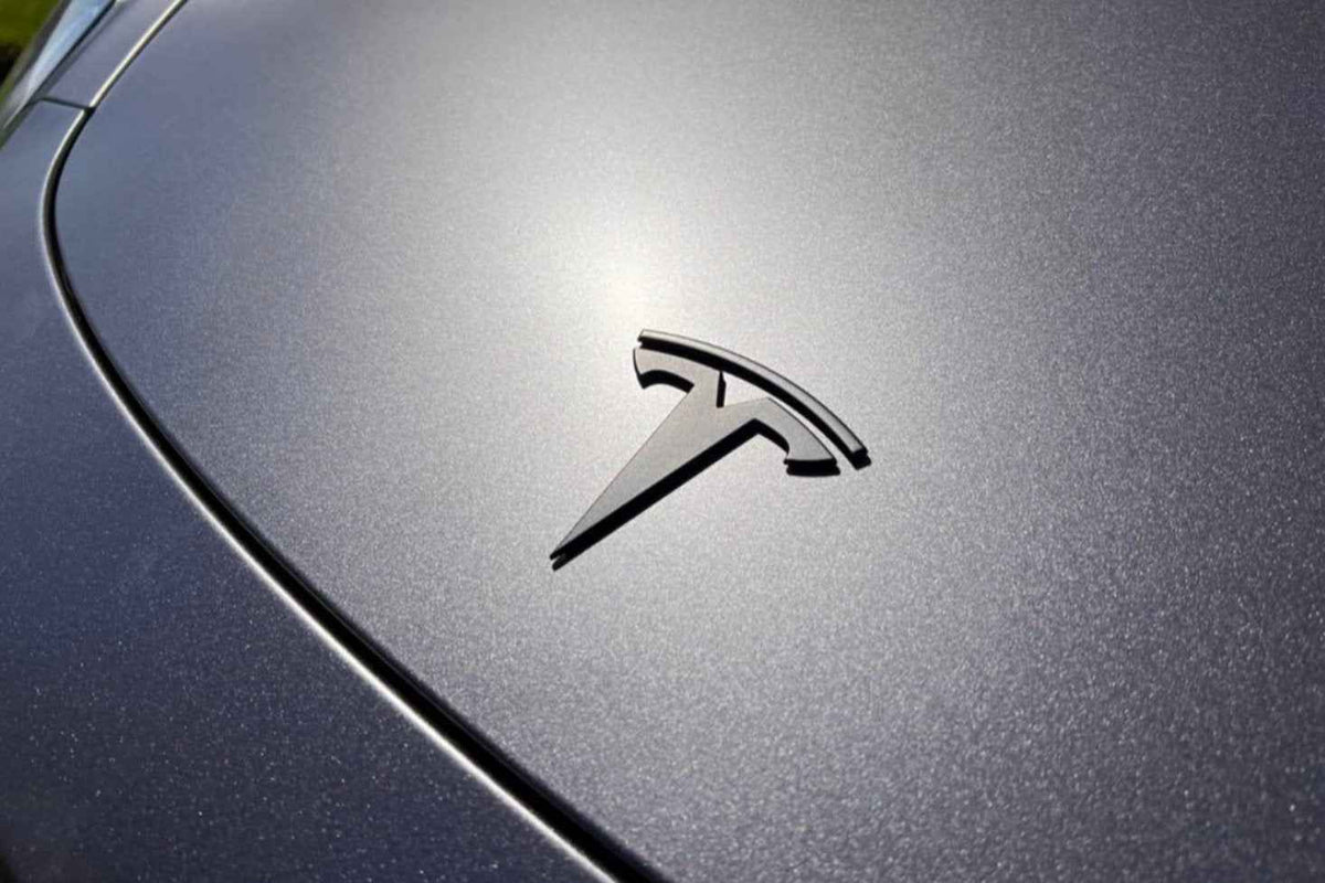 T Logo Emblem - Front - Matte Black | Tesla Model 3 & Model Y