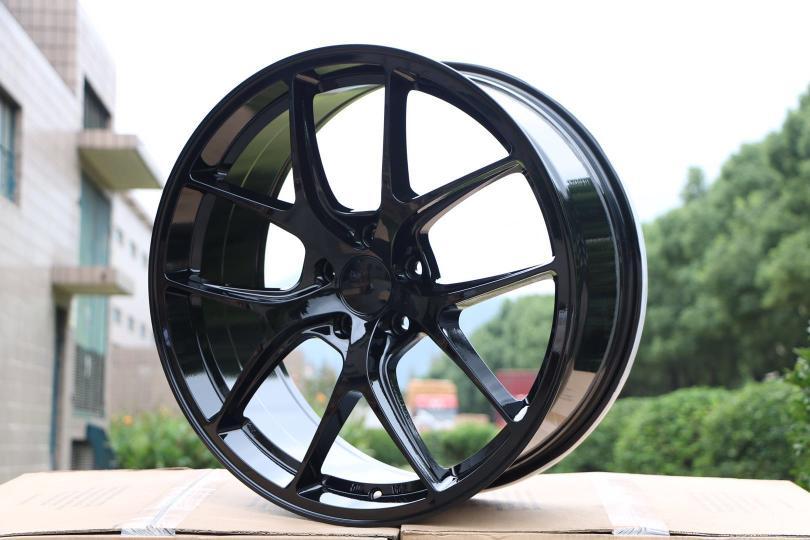 18" Vortex Style Wheels