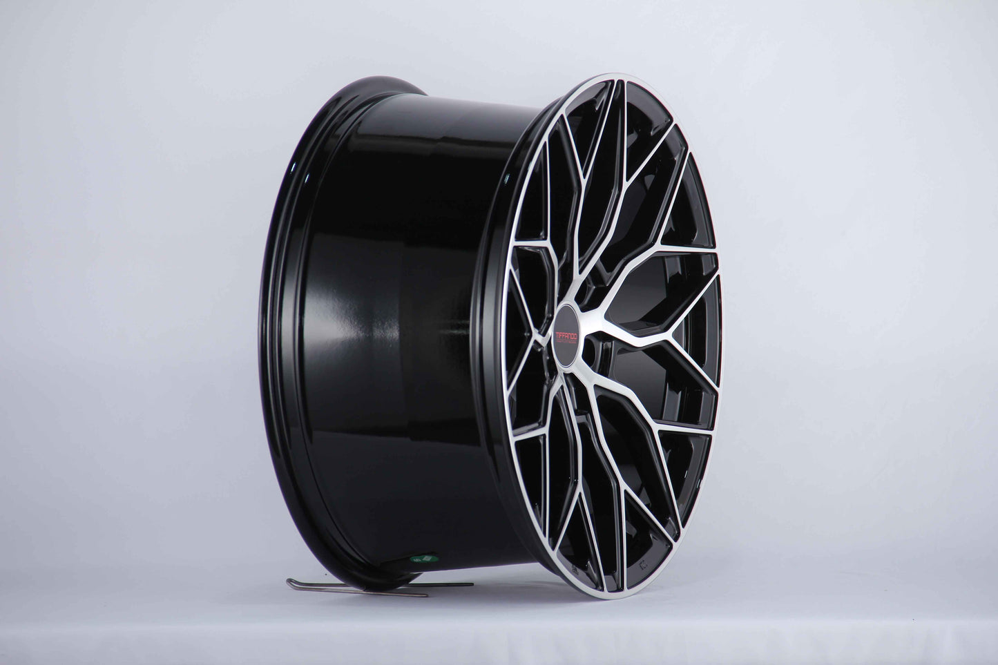 18" HF Mesh Style Wheels