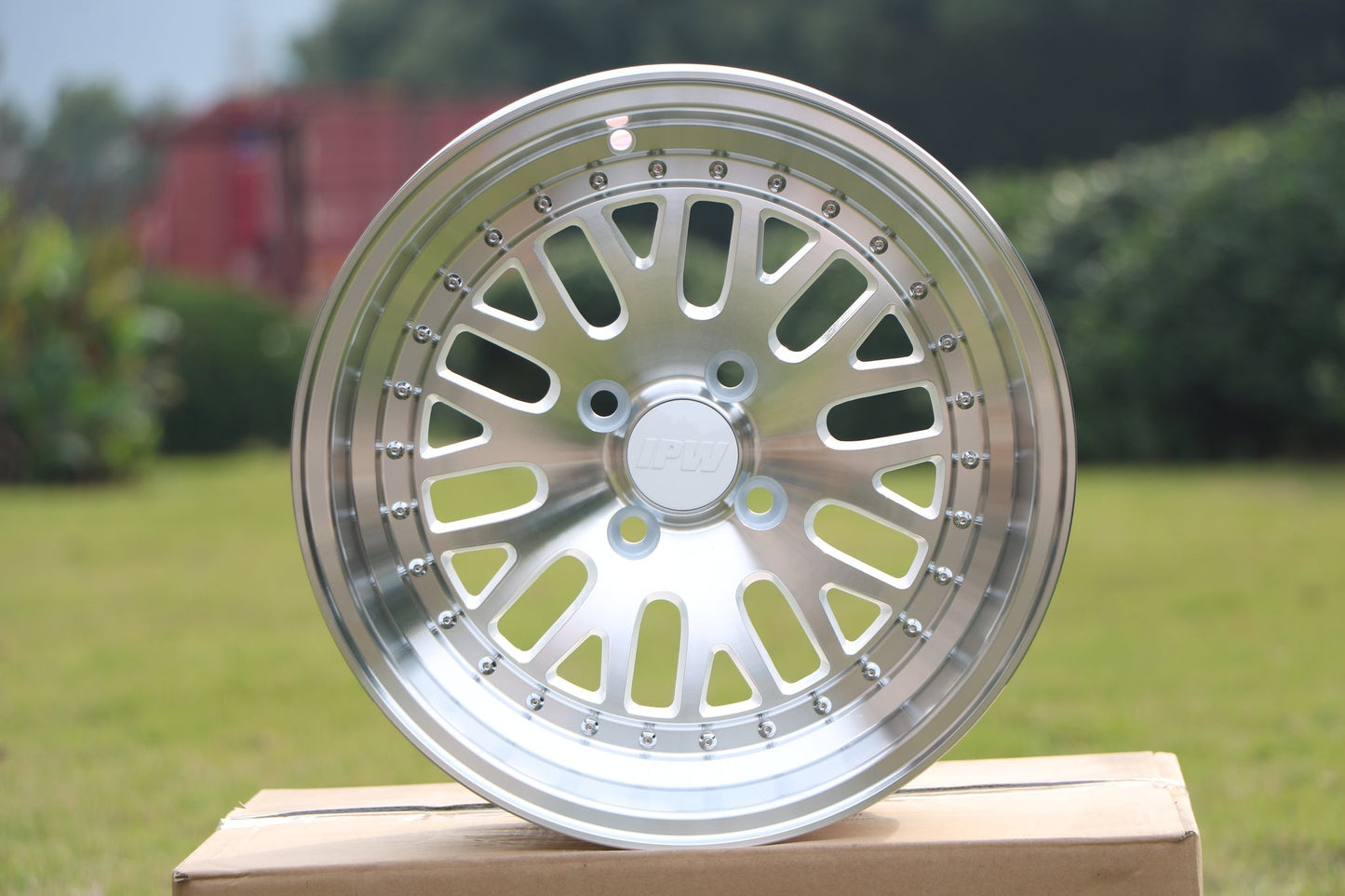 15" LM20 Style Wheels