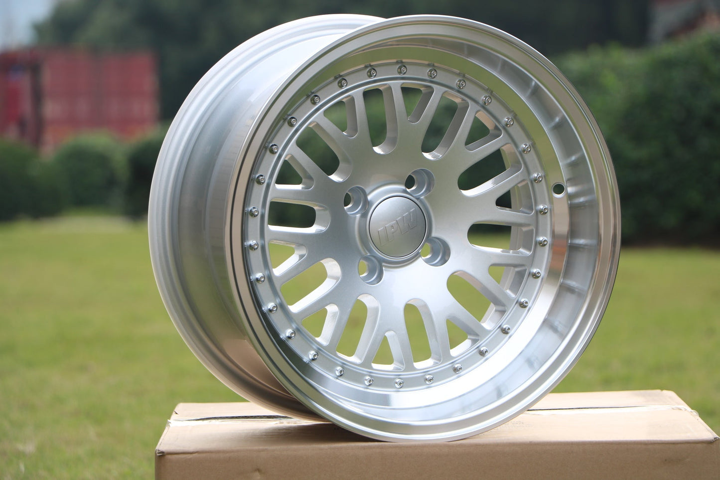 15" LM20 Style Wheels