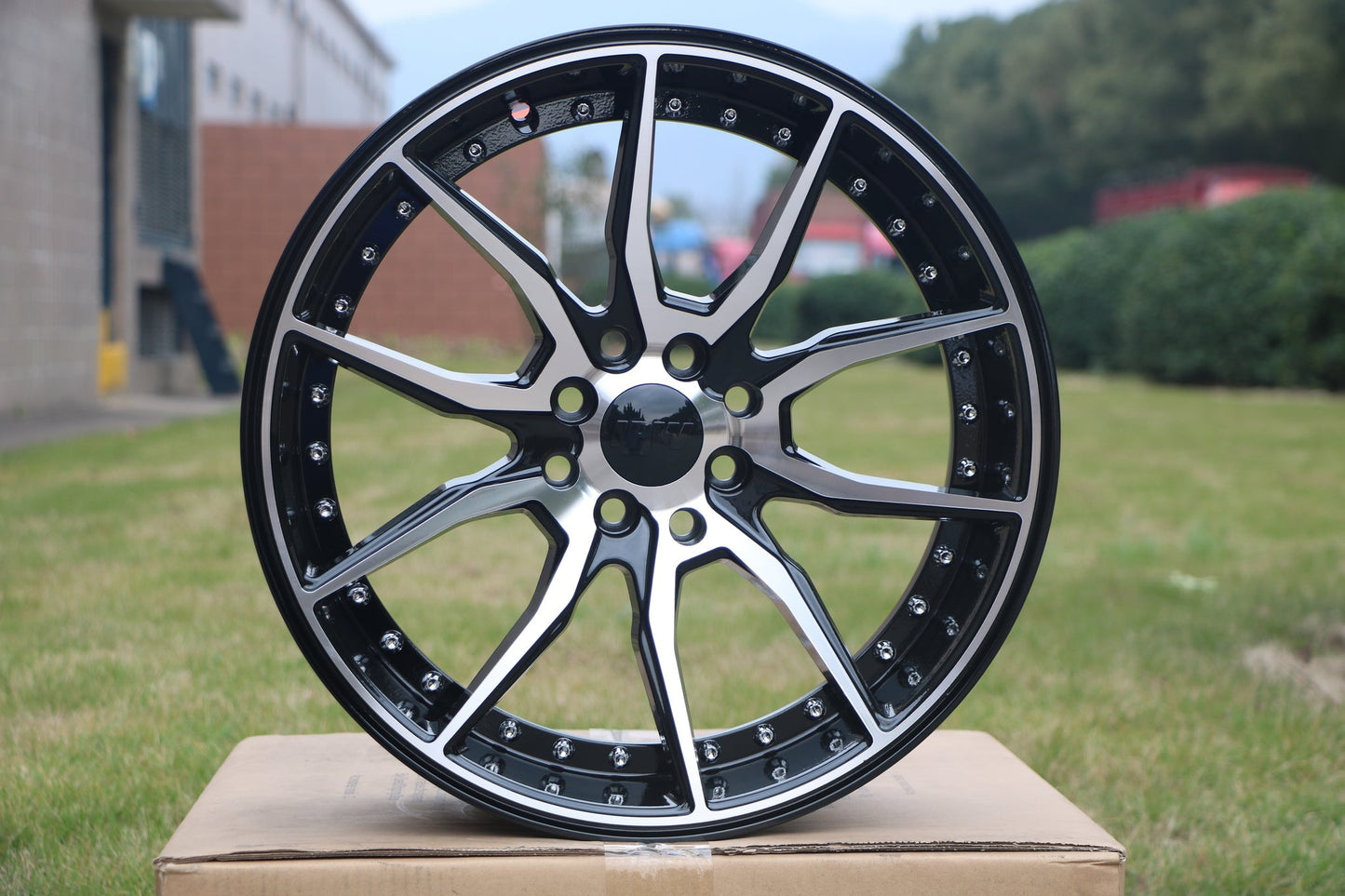 20" Mesh Style Wheels