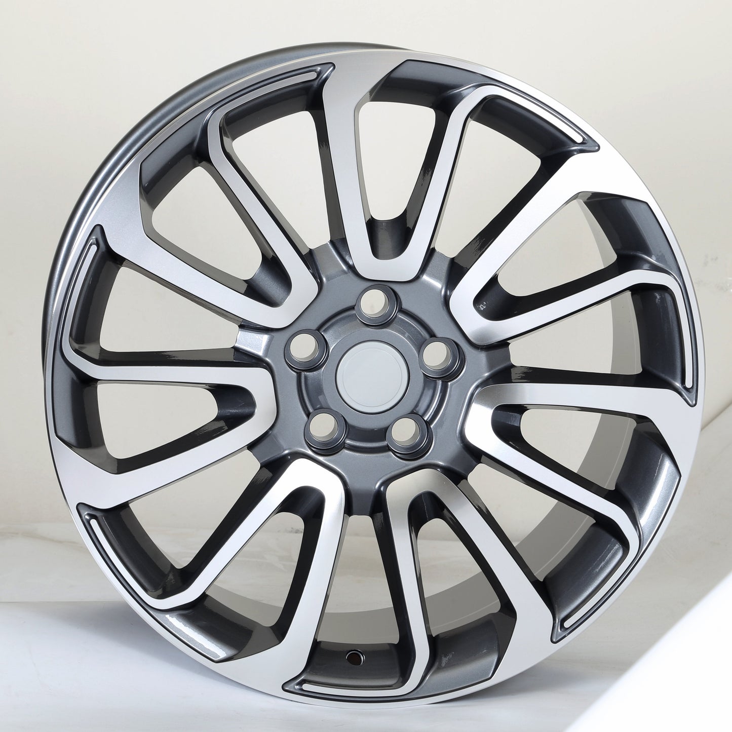 22" Wheels fits Range Rover Vogue Sport Defender Discovery Land Rover LR3 LR4