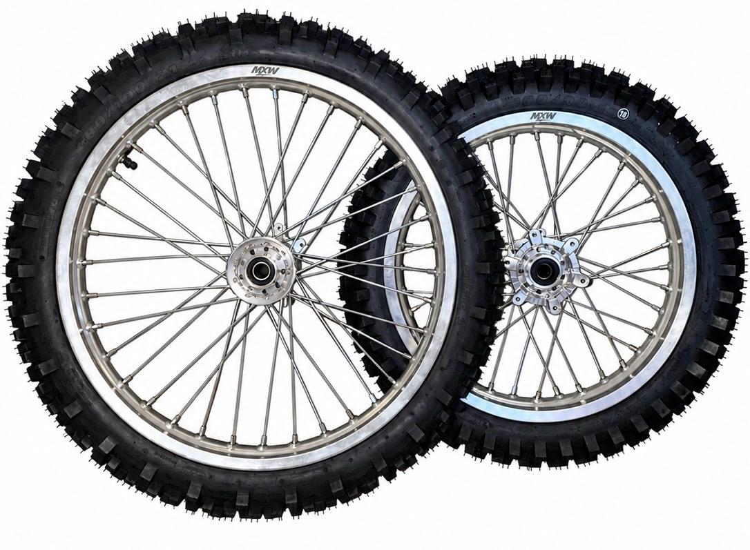 Ultra Bee 21/18 Dirt Wheel Set