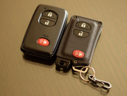 YMD2 - 3 Button with PANIC - Toyota Keyless Start Remote Kit