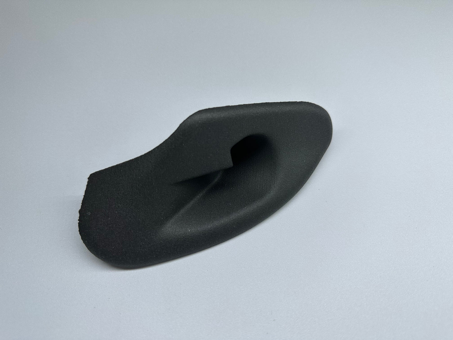 - HRB BMW Z3 Coupe Cargo Roller Blind Bracket (Pair)