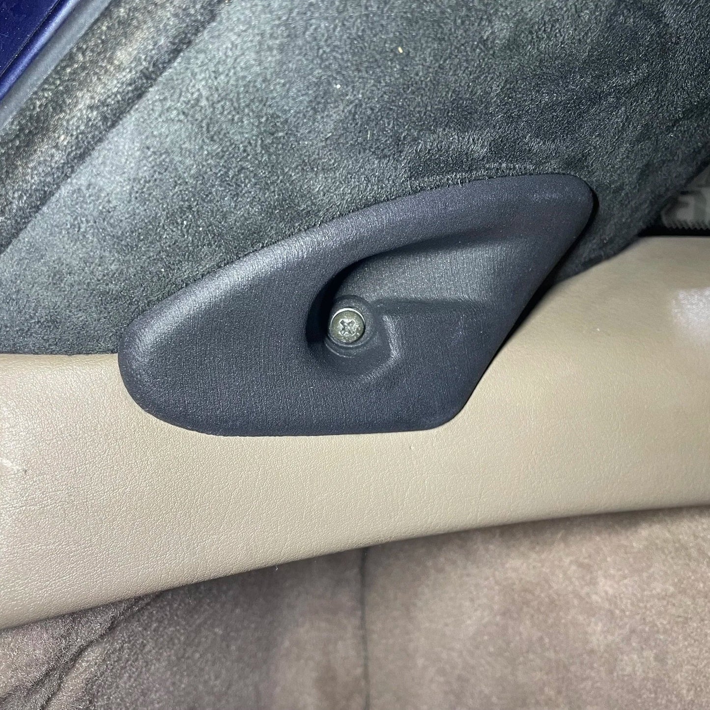 - HRB BMW Z3 Coupe Cargo Roller Blind Bracket (Pair)