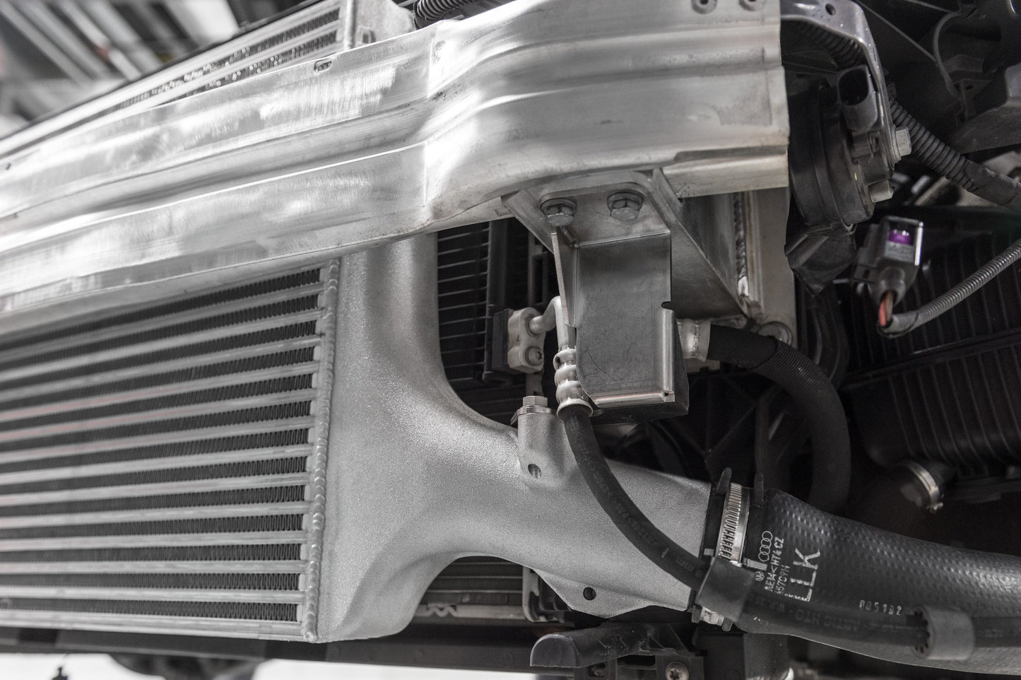 APR Intercooler System - B8/B8.5 A4/A5 1.8T/2.0T