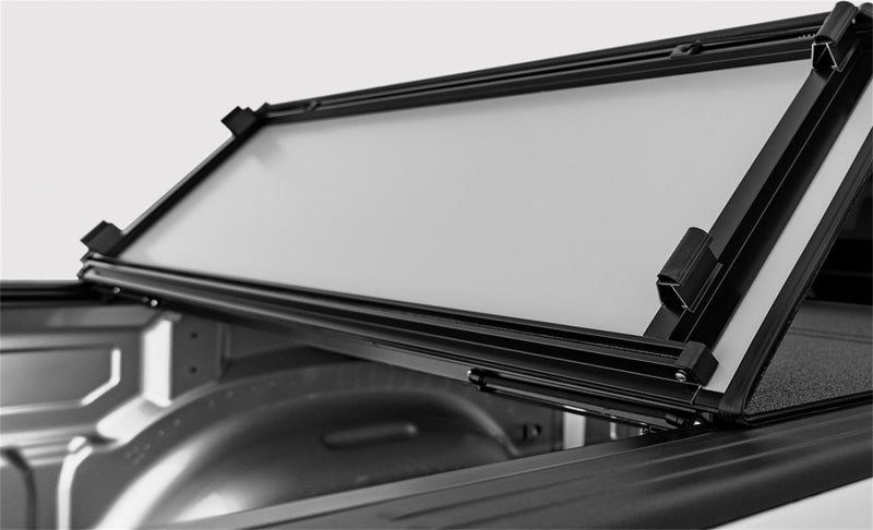 Access LOMAX Stance Hard Cover 20+ Jeep Gladiator 5ft Box (w/ Hard Top/Trail Rail) Black Urethane G3070029