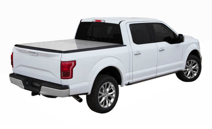 Access LOMAX Professional Series Tri-Fold Cover 17-19 Ford Super Duty F-250/F-350/F-450 6ft 8in Bed B0010049