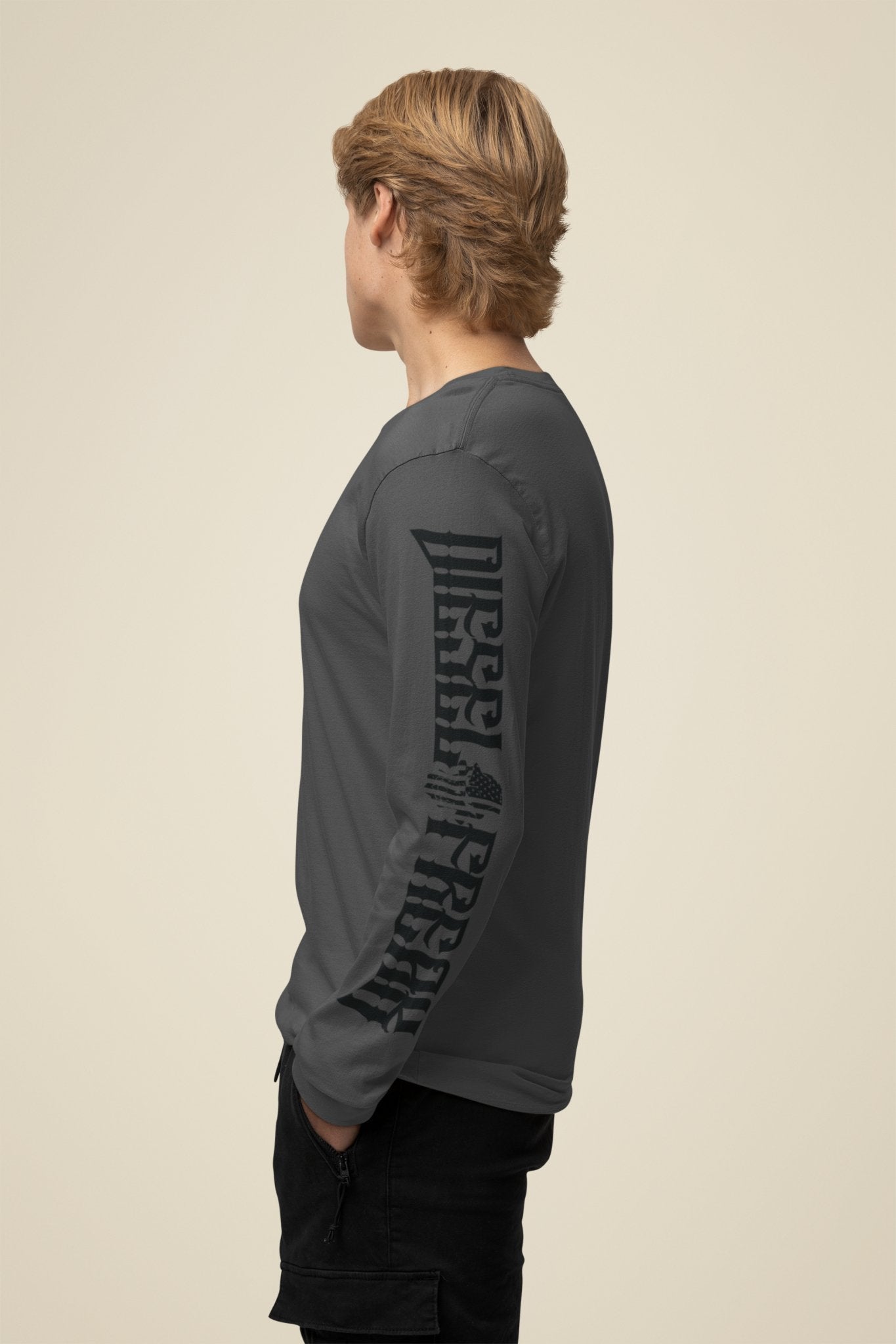 Black Out Flag Skully Long Sleeve