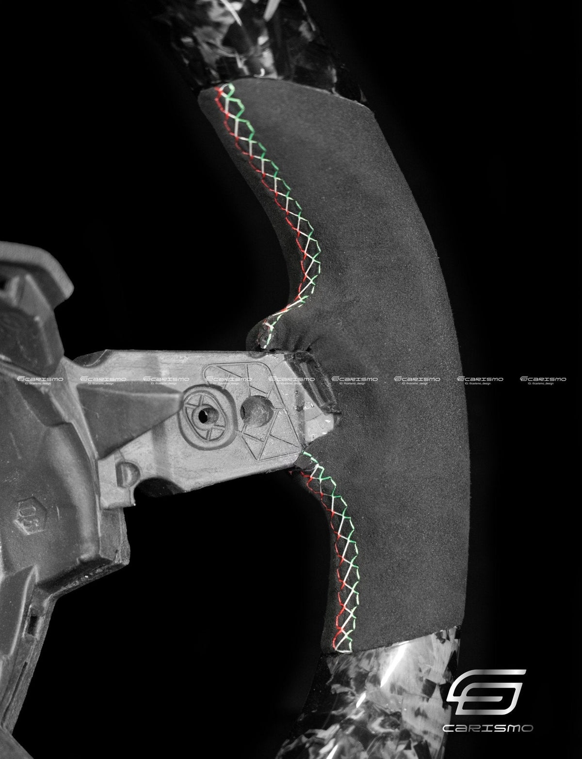 Carismo Steering Wheel For Lamborghini Huracan - F1 Competition - Gloss Forged Carbon - Alcantara