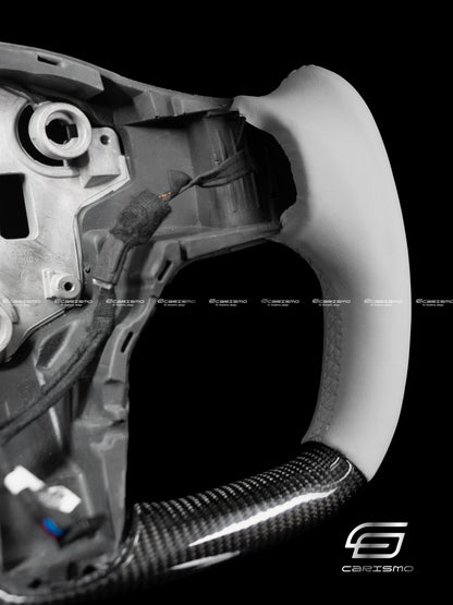 Carismo Steering Wheel For Tesla Model 3/Y - Yoke-Style - Gloss Carbon - White Smooth Leather