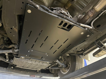 Chevrolet Tahoe/Suburban & GMC Yukon/Yukon XL Catalytic Converter Guard (2021-2026) VERSION 2