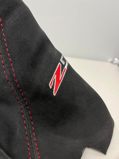 New Embroidery Leather/Suede Manual Shift Boot Cover For Chevy Corvette C6 Z06 2005-2013