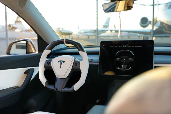 Sixth Element TESLA MODEL Y / MODEL 3 WHITE LEATHER FLAT BOTTOM STORMTROOPER GLOSS CARBON STEERING WHEEL