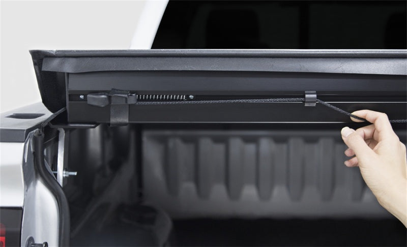 Access Toolbox 14+ Chevy/GMC Full Size 1500 5ft 8in Bed Roll-Up Cover 62319