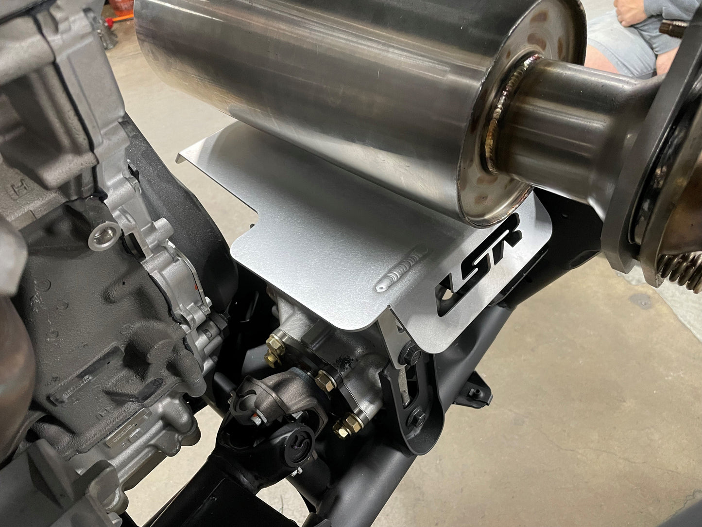 Polaris PRO R Differential Heat Shield
