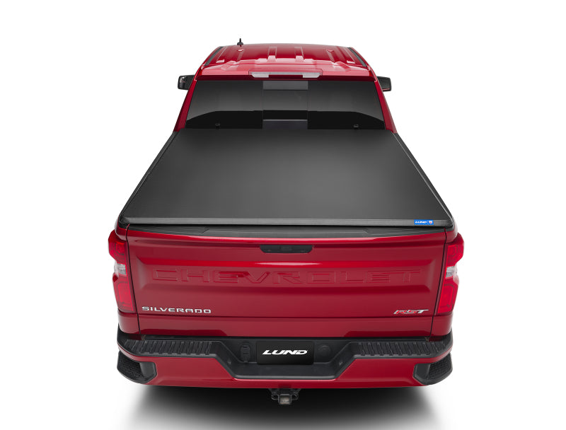 Lund 07-14 Sierra Silverado 2500/3500 (6.5ft. Bed) Genesis Tri-Fold Tonneau Cover - Black