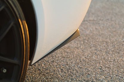 BMW Carbon Fiber Rear Bumper Extensions Horizontal