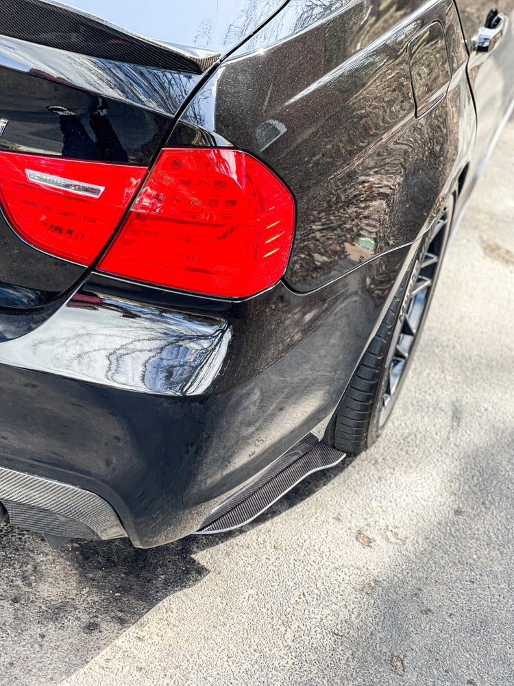 BMW Carbon Fiber Rear Bumper Splitter Extensions Horizontal V2
