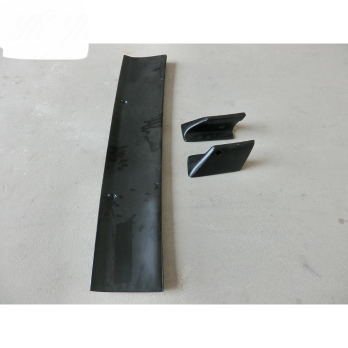 Pandem Style Rear Bumper Ducktail for Nissan Skyline GTR R32