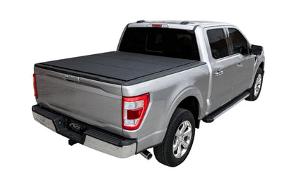 Access LOMAX Professional Series Tri-Fold Cover 17-19 Ford Super Duty F-250/F-350/F-450 6ft 8in Bed B0010049