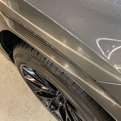 Dry Carbon Fiber Fender Flare Trim for Lamborghini Urus