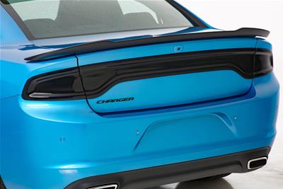 REAR BLACKOUT PANEL KIT