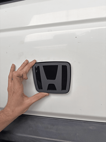 Honda Acty HA(1-4) & HH(1-4) Front "H" Emblem Replacement (1988-1999)