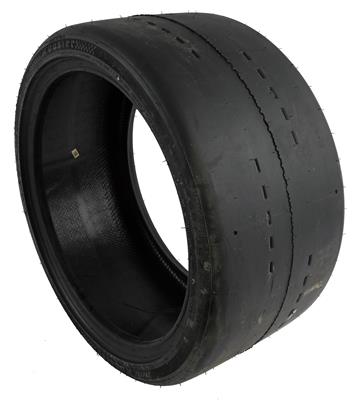 TIRE 245/35-18