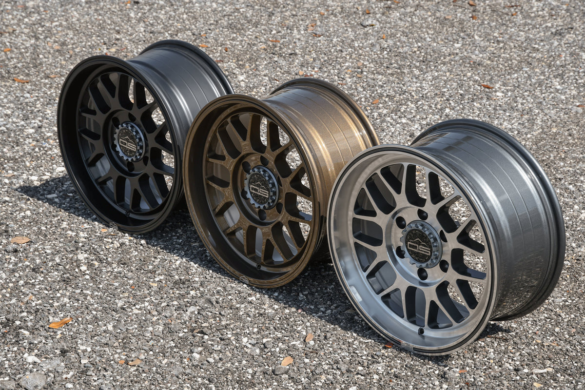 Overland Sector Hyperdrive Flow Formed 17x8.5 +25 5x108/5x114.3 73.1mm Gloss Gun Metal/Machined Face