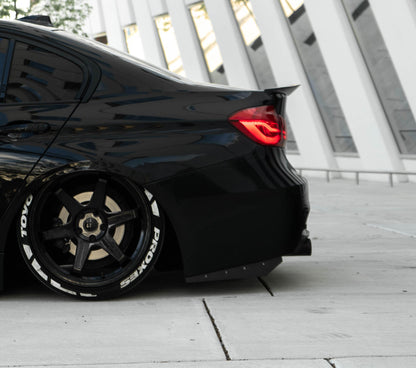 BMW Carbon Fiber Rear Bumper Splitter Extensions Matte Dry (Rivets)