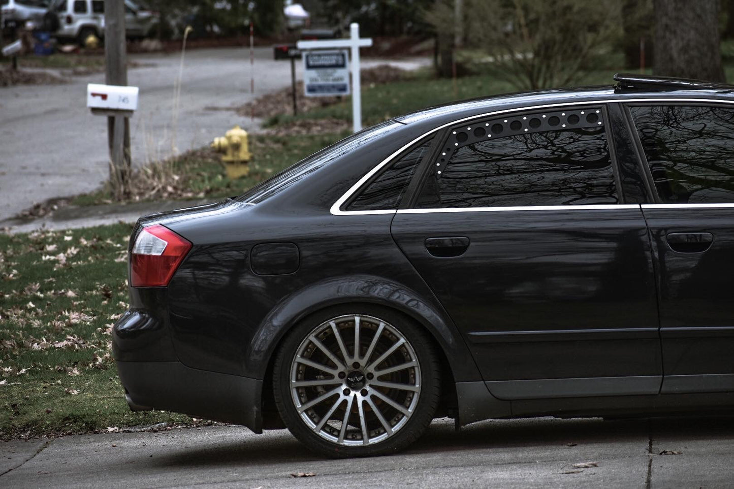 B6/B7 Audi Sedan window vents