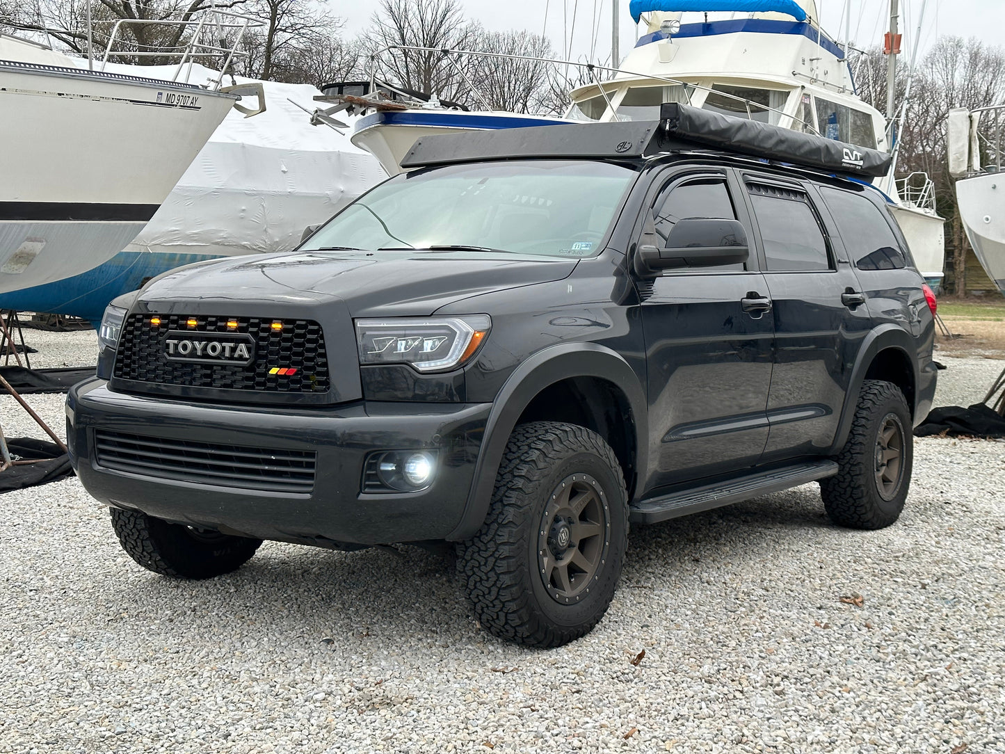 Toyota Sequoia Window Vents (2nd Gen)