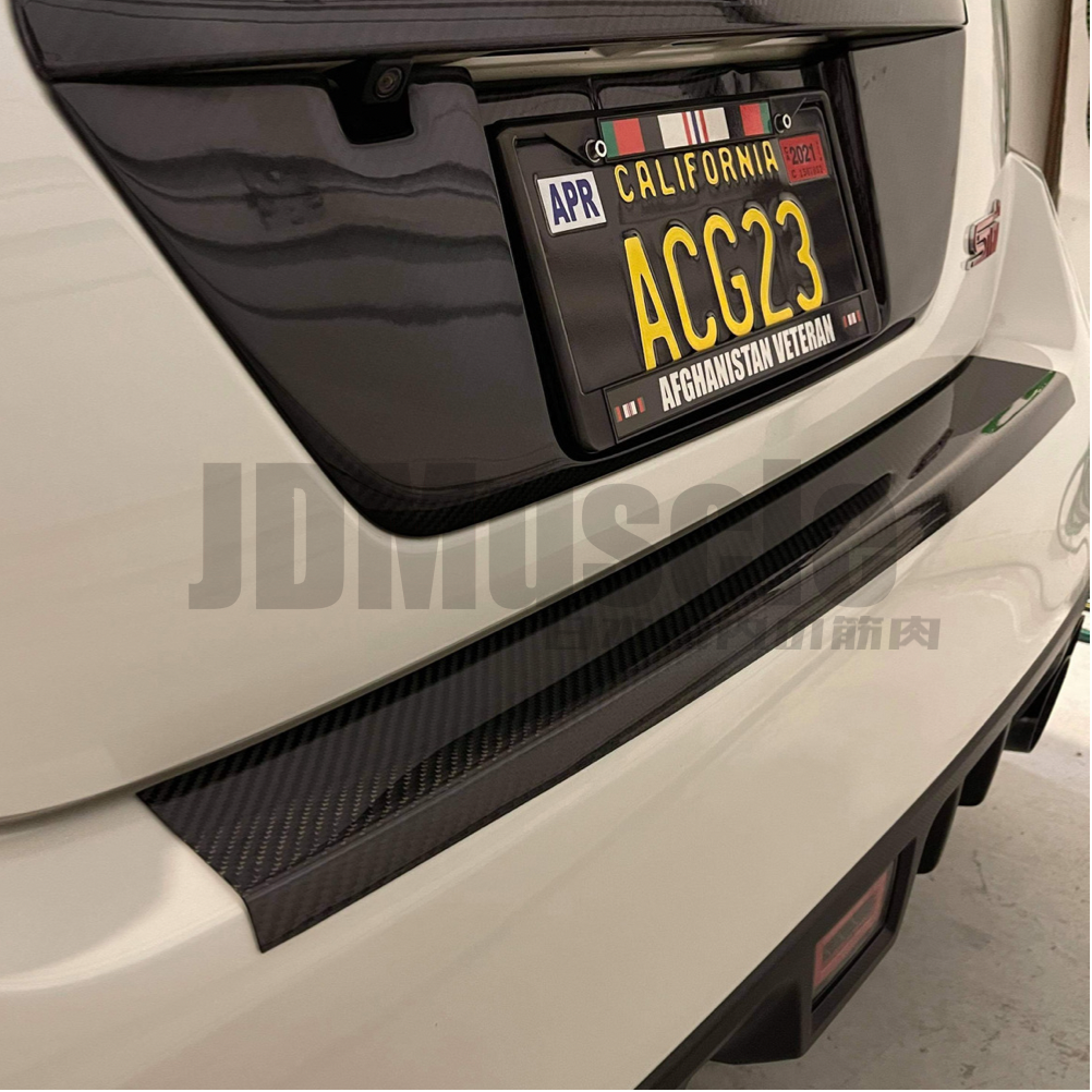 JDMuscle [15-21 WRX/STI] Carbon Fiber Trunk Protective Cover