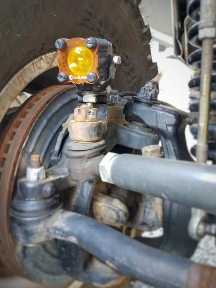 Dana/Spicer "Ultimate Dana 60" Steerable Knuckle Pod Light Mounts